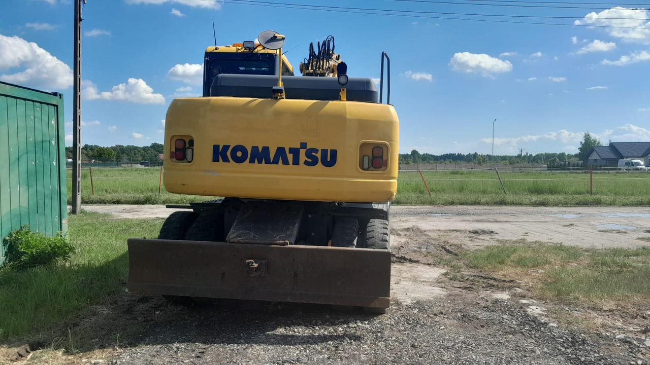 KOMATSU PW 140-7 - Mobilbagger: das Bild 3 KOMATSU PW 140-7 - Mobilbagger: das Bild 3