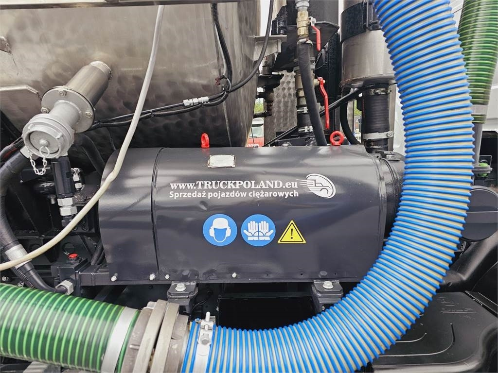 Saug-/ Spülfahrzeug DAF WUKO SCK-4HW for collecting waste liquid separator: das Bild 25