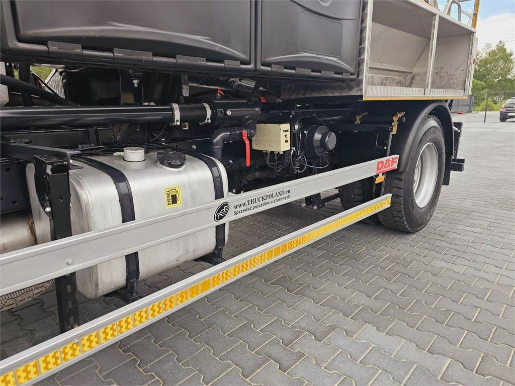 Saug-/ Spülfahrzeug DAF WUKO SCK-4HW for collecting waste liquid separator: das Bild 13