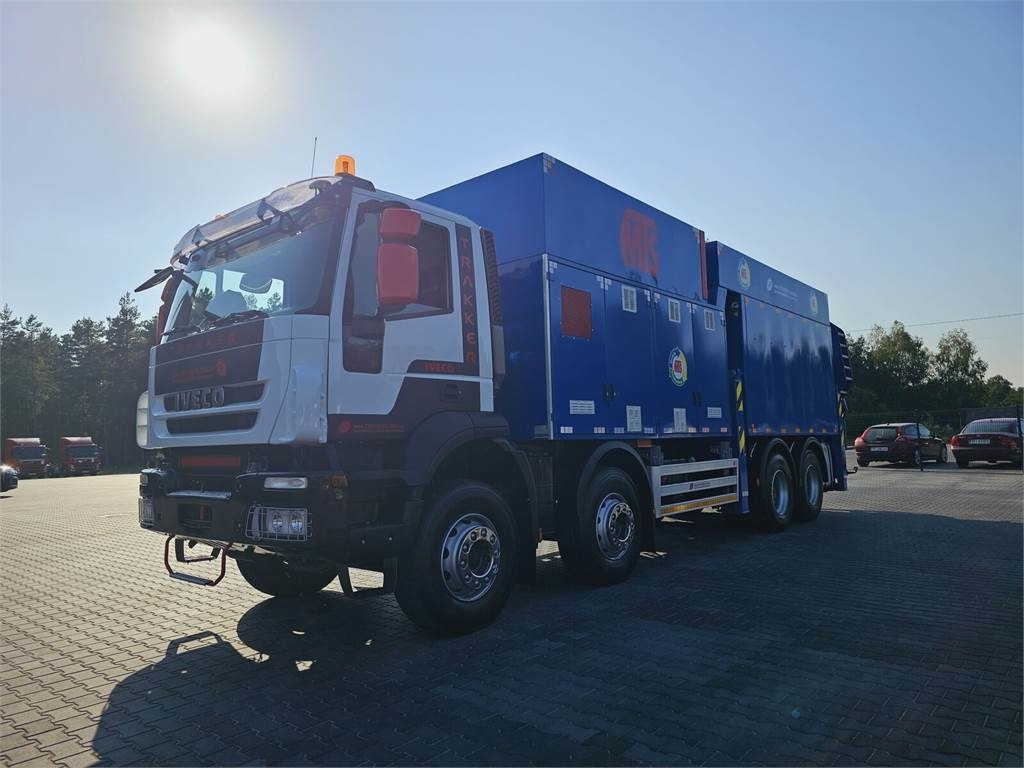 Iveco MTS 4 x TURBINE MTS 4 x TURBINE Saugbagger vacuum - Saug-/ Spülfahrzeug: das Bild 3 Iveco MTS 4 x TURBINE MTS 4 x TURBINE Saugbagger vacuum - Saug-/ Spülfahrzeug: das Bild 3