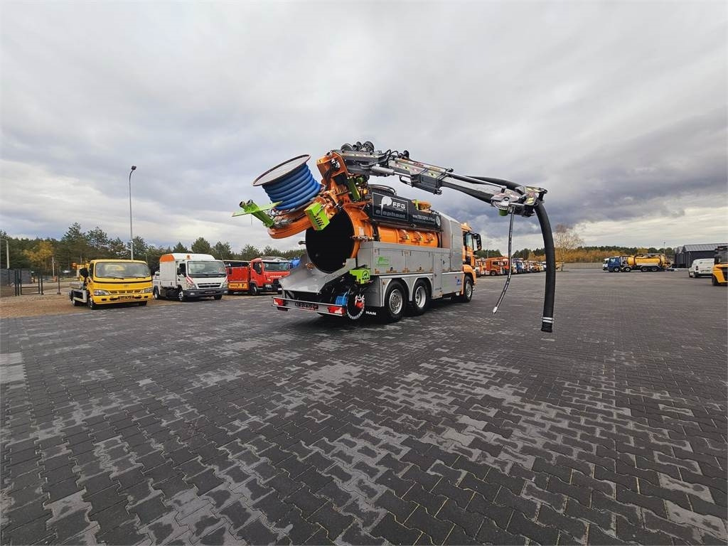 Kommunal-/ Sonderfahrzeug MAN FFG ELEPHANT WUKO COMBI FOR DUCT CLEANING: das Bild 31