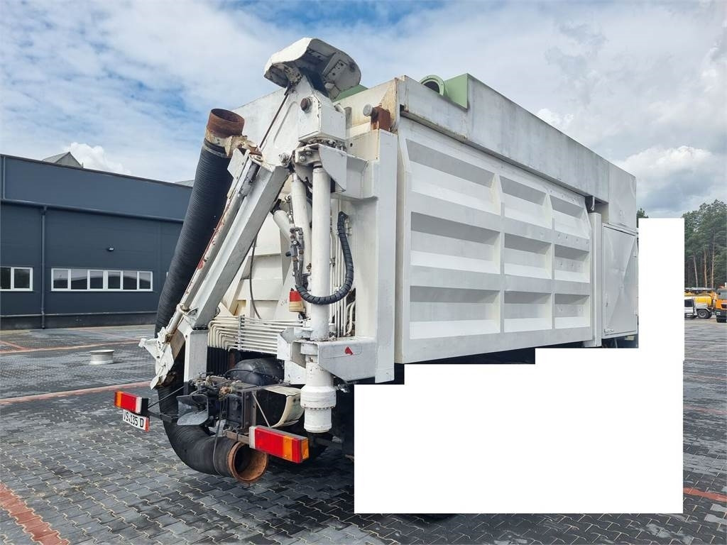 MAN VMB VESTA MTS Saugbagger vacuum cleaner excavator - Kommunal-/ Sonderfahrzeug: das Bild 1 MAN VMB VESTA MTS Saugbagger vacuum cleaner excavator - Kommunal-/ Sonderfahrzeug: das Bild 1