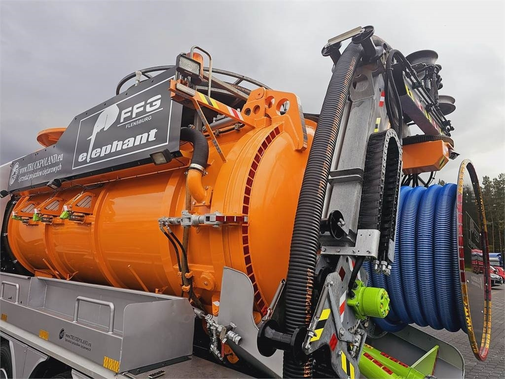 Saug-/ Spülfahrzeug MAN FFG ELEPHANT WUKO COMBI FOR DUCT CLEANING: das Bild 15