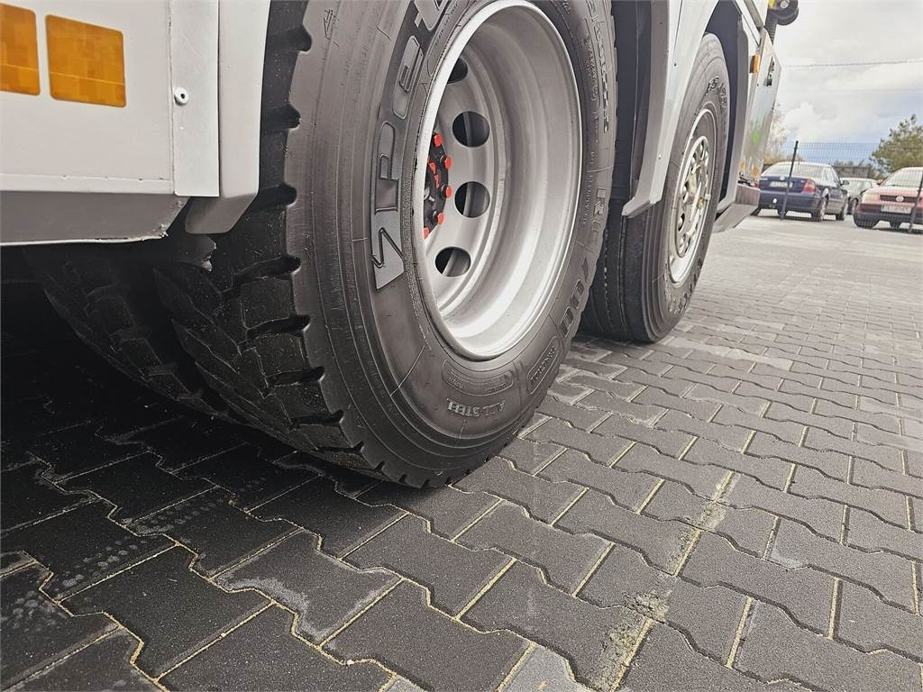Saug-/ Spülfahrzeug MAN FFG ELEPHANT WUKO COMBI FOR DUCT CLEANING: das Bild 13