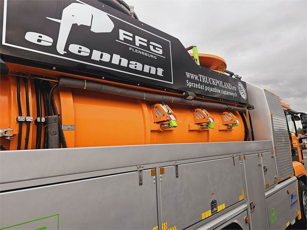 Saug-/ Spülfahrzeug MAN FFG ELEPHANT WUKO COMBI FOR DUCT CLEANING: das Bild 19