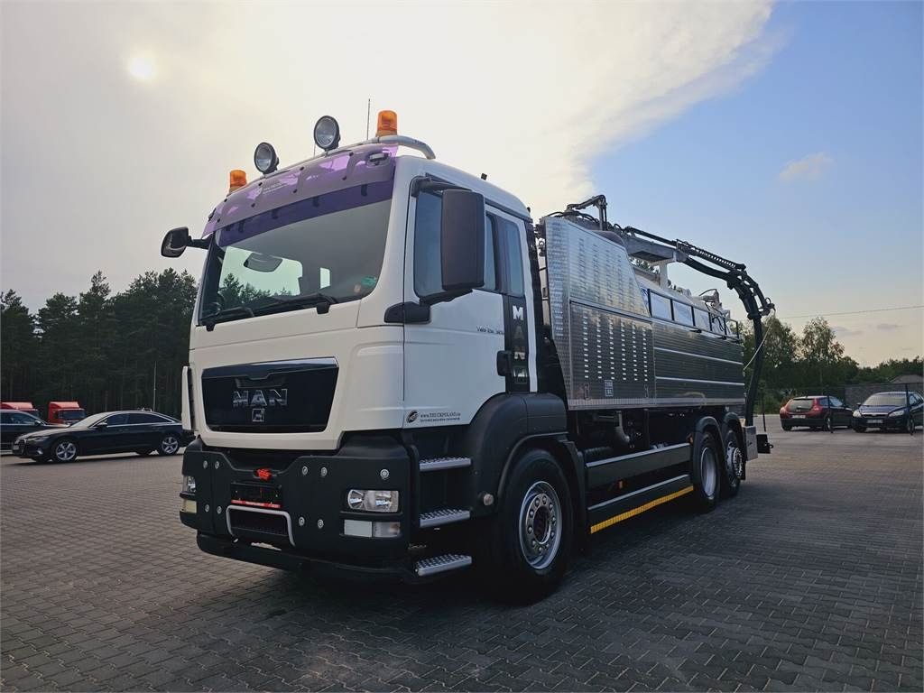 MAN JUROP VJC9 / 5 2010 WUKO for collecting liquid was - Saug-/ Spülfahrzeug: das Bild 3 MAN JUROP VJC9 / 5 2010 WUKO for collecting liquid was - Saug-/ Spülfahrzeug: das Bild 3