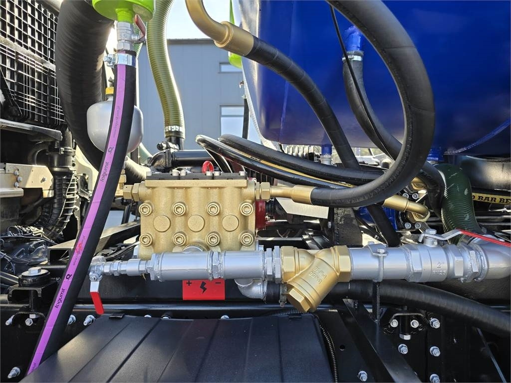 MAN TGM 4x4 GAMON PW8 for collecting liquid waste sepa  – Finanzierungsleasing MAN TGM 4x4 GAMON PW8 for collecting liquid waste sepa: das Bild 16