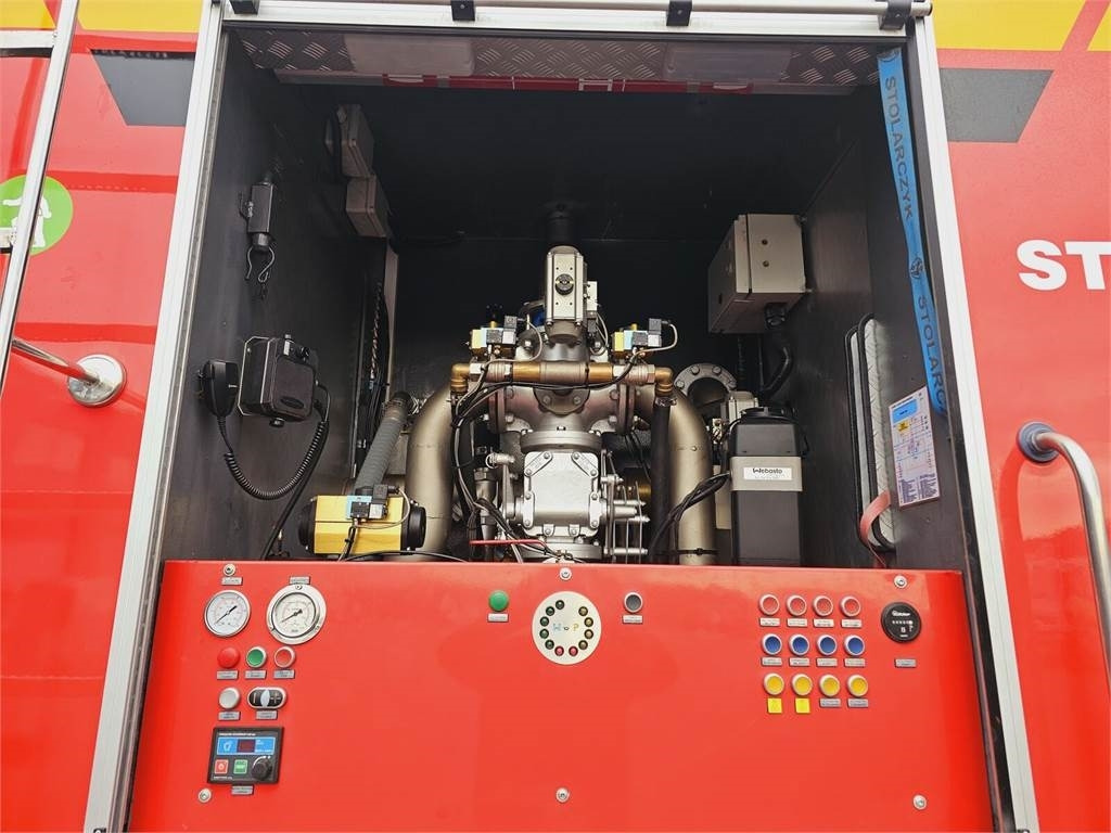 Feuerwehrfahrzeug MAN TGS 26.440 6x6 9500 l water + 950 foam Stolarczyk: das Bild 11