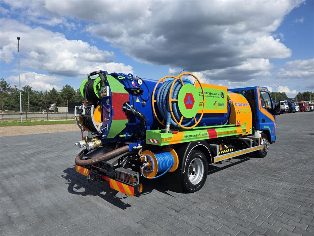 Mitsubishi ROM KOKS SMART COMBI WUKO HOT WATER FOR CLEANING S - Saug-/ Spülfahrzeug: das Bild 1 Mitsubishi ROM KOKS SMART COMBI WUKO HOT WATER FOR CLEANING S - Saug-/ Spülfahrzeug: das Bild 1