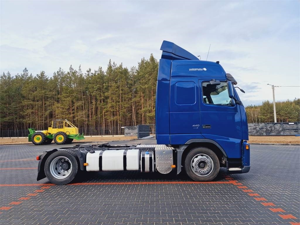Volvo FH 13 440 - Sattelzugmaschine: das Bild 5 Volvo FH 13 440 - Sattelzugmaschine: das Bild 5
