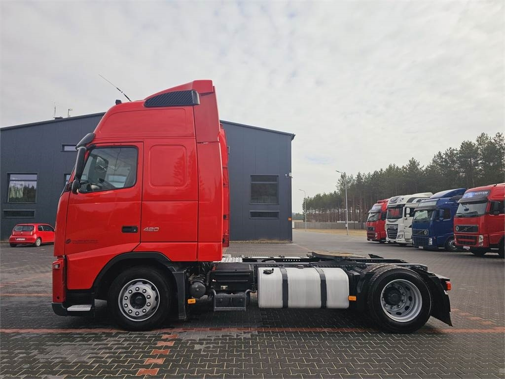 Volvo FH13 XXL NEW TIRES MANUAL 420 EURO 5 2011 - Sattelzugmaschine: das Bild 3 Volvo FH13 XXL NEW TIRES MANUAL 420 EURO 5 2011 - Sattelzugmaschine: das Bild 3