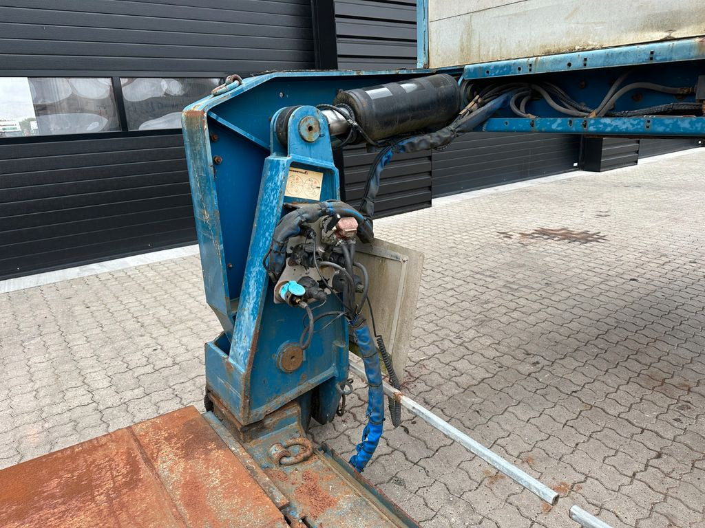 Faymonville Tiefbett / ausziehbar Faymonville Tiefbett / ausziehbar - Tieflader Auflieger: das Bild 5 Faymonville Tiefbett / ausziehbar Faymonville Tiefbett / ausziehbar - Tieflader Auflieger: das Bild 5