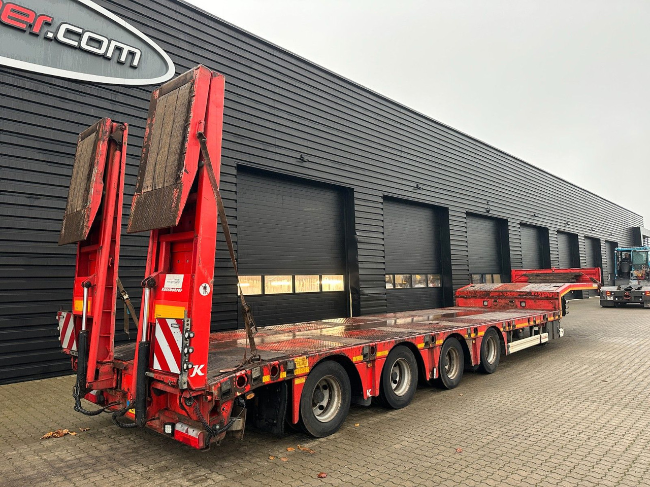 Kässbohrer 4 achs tieflader / ausziehbar - Tieflader Auflieger: das Bild 2 Kässbohrer 4 achs tieflader / ausziehbar - Tieflader Auflieger: das Bild 2