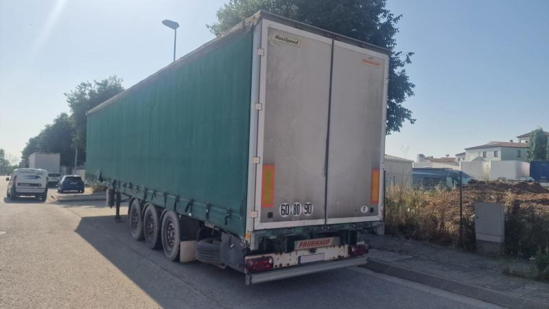 Fruehauf TX 34 CS - Planenauflieger: das Bild 2 Fruehauf TX 34 CS - Planenauflieger: das Bild 2
