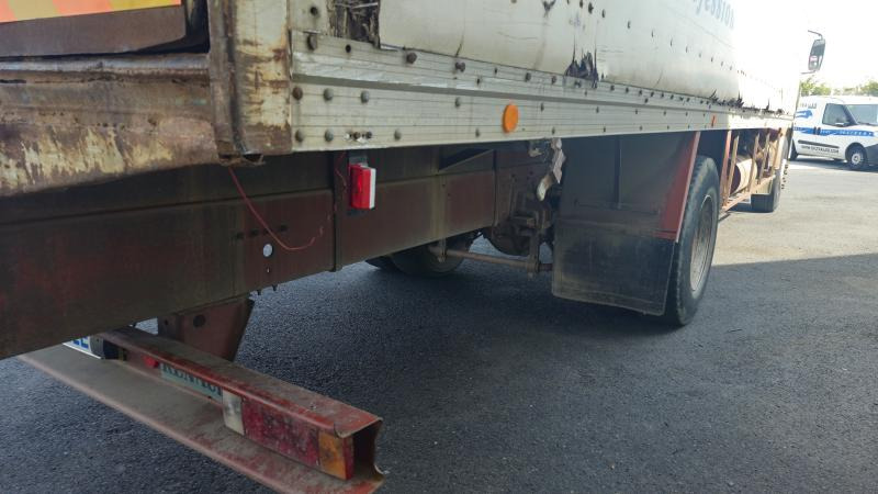 Renault Gamme G 260 - Koffer LKW: das Bild 4 Renault Gamme G 260 - Koffer LKW: das Bild 4