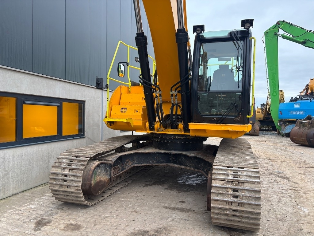 JCB JS370LC -- JS 370 LC -- Full options - Kettenbagger: das Bild 5 JCB JS370LC -- JS 370 LC -- Full options - Kettenbagger: das Bild 5