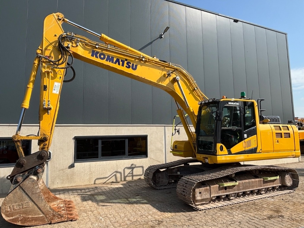 Komatsu HB 215LC-3 HB 215 - PC 210 - PC210LC-11 - Kettenbagger: das Bild 1 Komatsu HB 215LC-3 HB 215 - PC 210 - PC210LC-11 - Kettenbagger: das Bild 1
