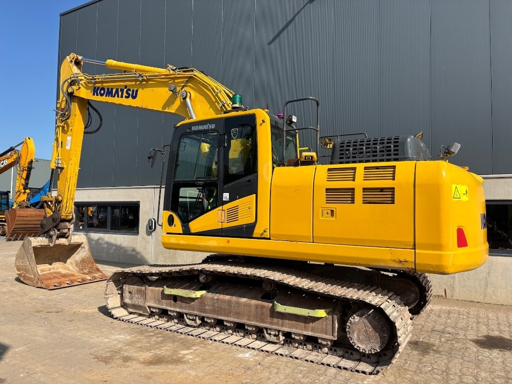 Komatsu HB 215LC-3 HB 215 - PC 210 - PC210LC-11 - Kettenbagger: das Bild 2 Komatsu HB 215LC-3 HB 215 - PC 210 - PC210LC-11 - Kettenbagger: das Bild 2