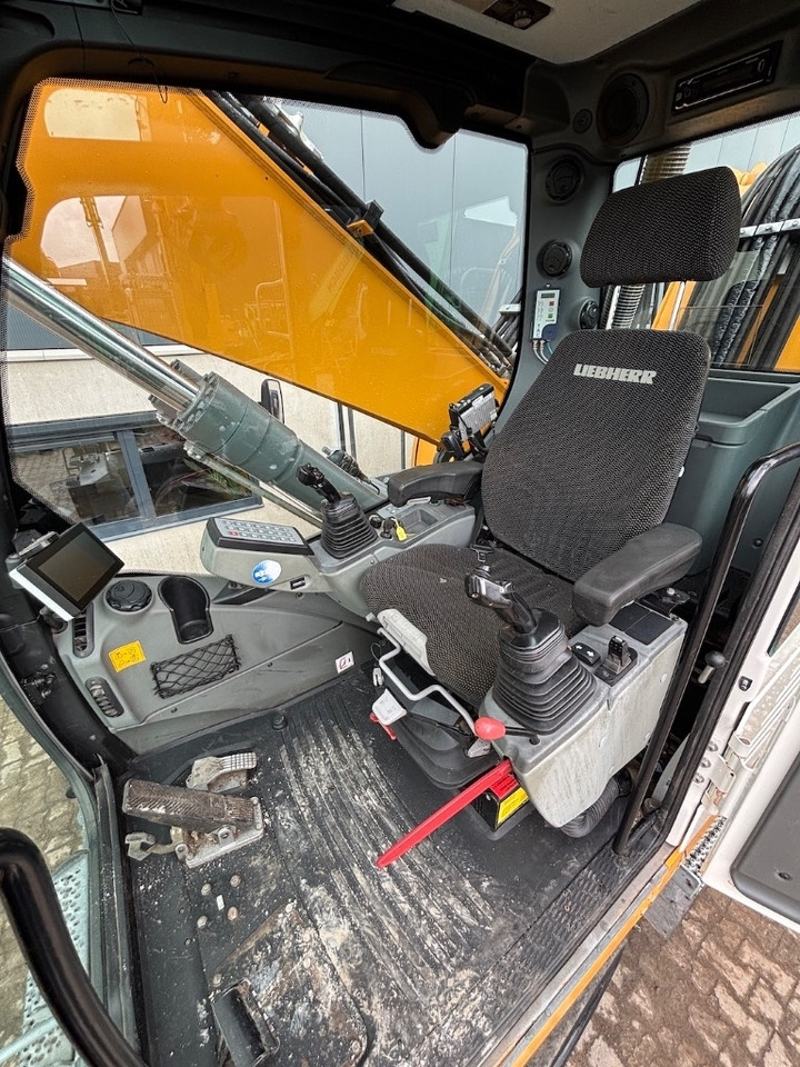 Umschlagbagger Liebherr LH 30 M - LH 35 M - LH 26 M: das Bild 16