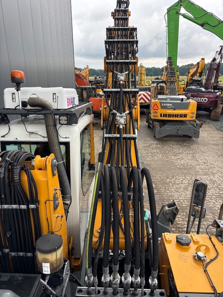 Umschlagbagger Liebherr LH 30 M - LH 35 M - LH 26 M: das Bild 40