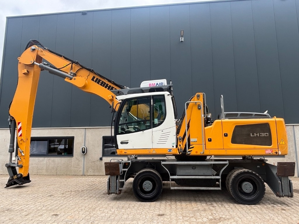 Umschlagbagger Liebherr LH 30 M - LH 35 M - LH 26 M: das Bild 6