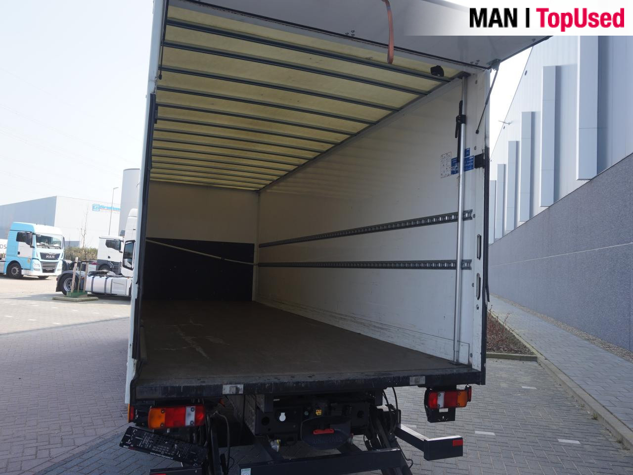MAN TGL 12.250 4x2 BL CH - Pritsche LKW: das Bild 5 MAN TGL 12.250 4x2 BL CH - Pritsche LKW: das Bild 5