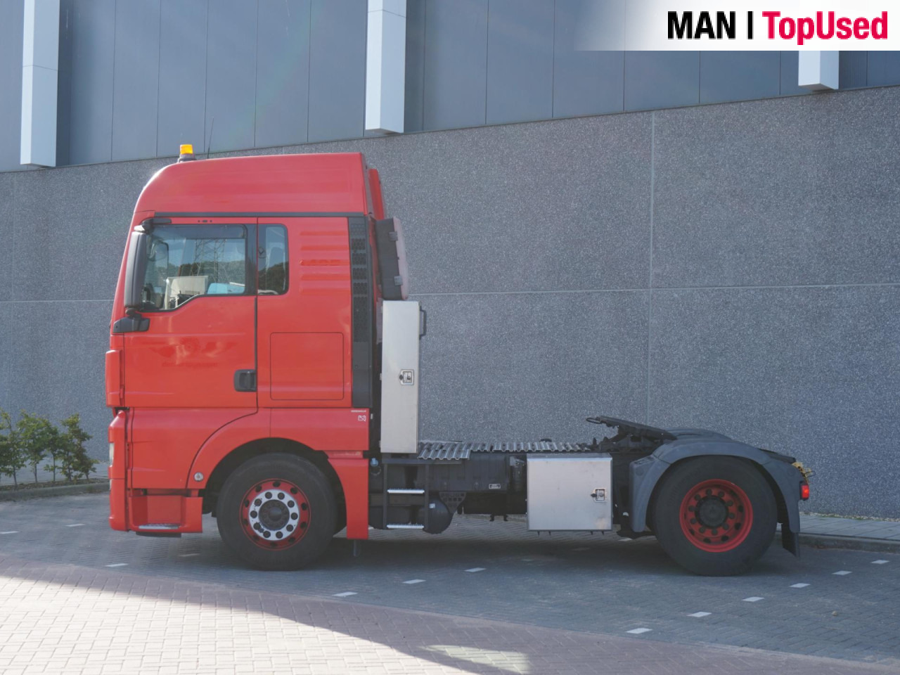 Sattelzugmaschine MAN TGX 18.420 4X2 BLS / PTO / ADR EXIII: das Bild 8