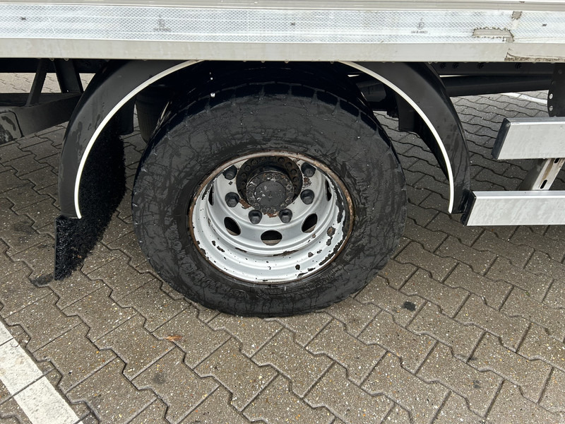 Koffer LKW DAF LF 210 FA / 12 Ton / 450 dkm / Tacho V2 / Box / Laadklep / APK TUV 09-26: das Bild 16