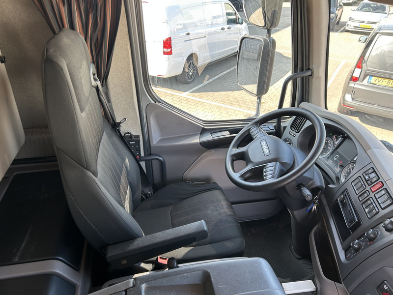DAF LF 320 FA / Effer 175.2/c3s Crane / 363 dkm / Plateau / APK TUV 08-25 - Autokran: das Bild 3 DAF LF 320 FA / Effer 175.2/c3s Crane / 363 dkm / Plateau / APK TUV 08-25 - Autokran: das Bild 3