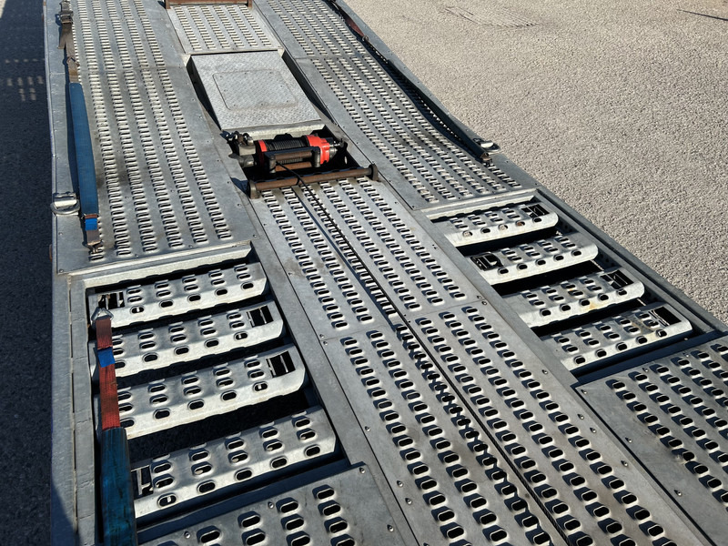 Eroglu ALPB 08 / Semi Dieplader / Auto - Machine Transport / Lier 5 Ton - Autotransporter Auflieger: das Bild 4 Eroglu ALPB 08 / Semi Dieplader / Auto - Machine Transport / Lier 5 Ton - Autotransporter Auflieger: das Bild 4