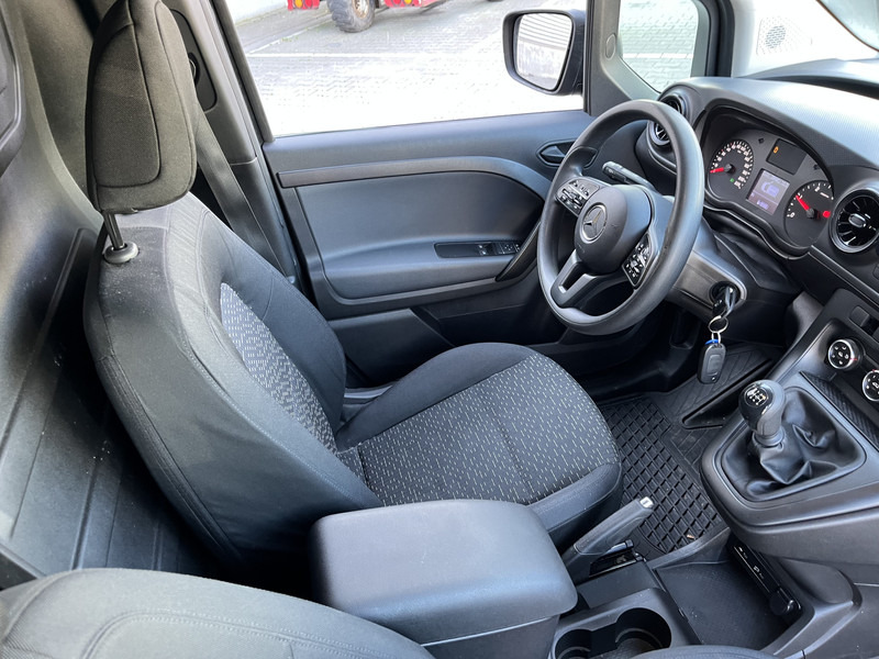 Mercedes-Benz Citan 108 CDI Pro / Schade - Unfall - Accident / 63 dkm / APK TUV 09-25 - Kleintransporter: das Bild 3 Mercedes-Benz Citan 108 CDI Pro / Schade - Unfall - Accident / 63 dkm / APK TUV 09-25 - Kleintransporter: das Bild 3