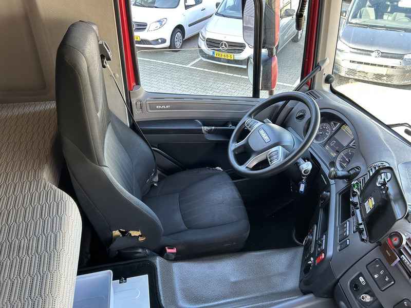 DAF CF 410 FT Space Cab / 678 dkm / Smart Tacho V2 / APK TUV 11-25 - Sattelzugmaschine: das Bild 3 DAF CF 410 FT Space Cab / 678 dkm / Smart Tacho V2 / APK TUV 11-25 - Sattelzugmaschine: das Bild 3