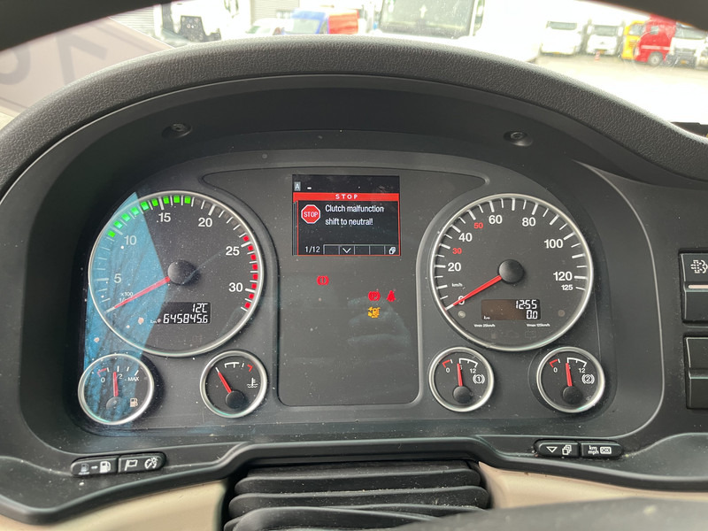 MAN TGX 18.460 XXL / Motor Defect -> Not Running / Retarder / 645 dkm / 2 Tanks - Sattelzugmaschine: das Bild 4 MAN TGX 18.460 XXL / Motor Defect -> Not Running / Retarder / 645 dkm / 2 Tanks - Sattelzugmaschine: das Bild 4