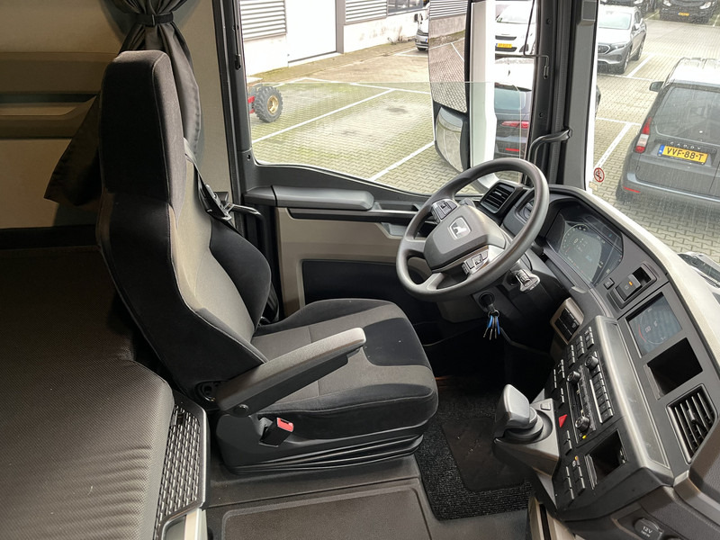 MAN TGX 18.470 GX / ZF Retarder / Full LED / 2 Tanks / APK TUV 01-26 - Sattelzugmaschine: das Bild 3 MAN TGX 18.470 GX / ZF Retarder / Full LED / 2 Tanks / APK TUV 01-26 - Sattelzugmaschine: das Bild 3