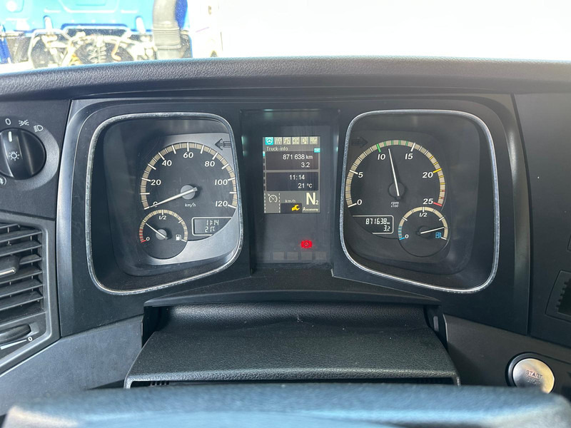 Mercedes-Benz Actros 1842 Streamspace / 871 dkm / 2 Tanks / NL Truck - Sattelzugmaschine: das Bild 4 Mercedes-Benz Actros 1842 Streamspace / 871 dkm / 2 Tanks / NL Truck - Sattelzugmaschine: das Bild 4