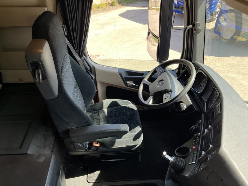 Mercedes-Benz Actros 1842 Streamspace / 871 dkm / 2 Tanks / NL Truck - Sattelzugmaschine: das Bild 3 Mercedes-Benz Actros 1842 Streamspace / 871 dkm / 2 Tanks / NL Truck - Sattelzugmaschine: das Bild 3