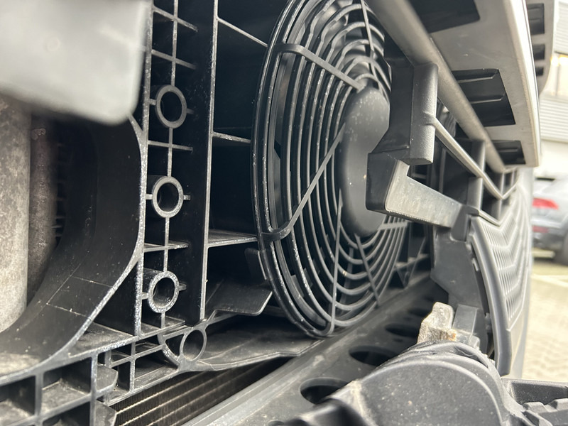 Leasing für Mercedes-Benz Actros 1845 Gigaspace / Tacho V2 / Blower - PTO / Stand Airco / APK 04-26 Mercedes-Benz Actros 1845 Gigaspace / Tacho V2 / Blower - PTO / Stand Airco / APK 04-26: das Bild 10 Leasing für Mercedes-Benz Actros 1845 Gigaspace / Tacho V2 / Blower - PTO / Stand Airco / APK 04-26 Mercedes-Benz Actros 1845 Gigaspace / Tacho V2 / Blower - PTO / Stand Airco / APK 04-26: das Bild 10