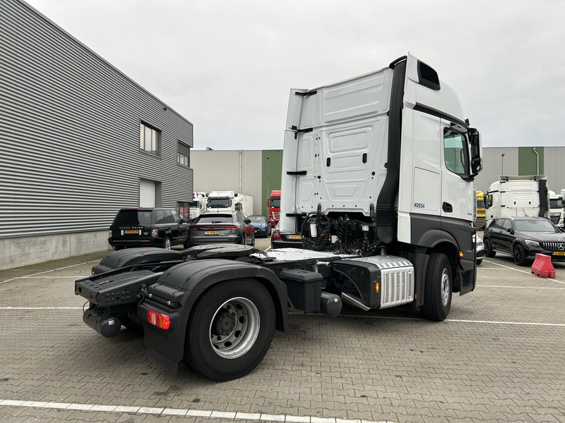 Mercedes-Benz Actros 1845 Gigaspace / Tacho V2 / Blower - PTO / Stand Airco / APK 04-26 - Sattelzugmaschine: das Bild 2 Mercedes-Benz Actros 1845 Gigaspace / Tacho V2 / Blower - PTO / Stand Airco / APK 04-26 - Sattelzugmaschine: das Bild 2