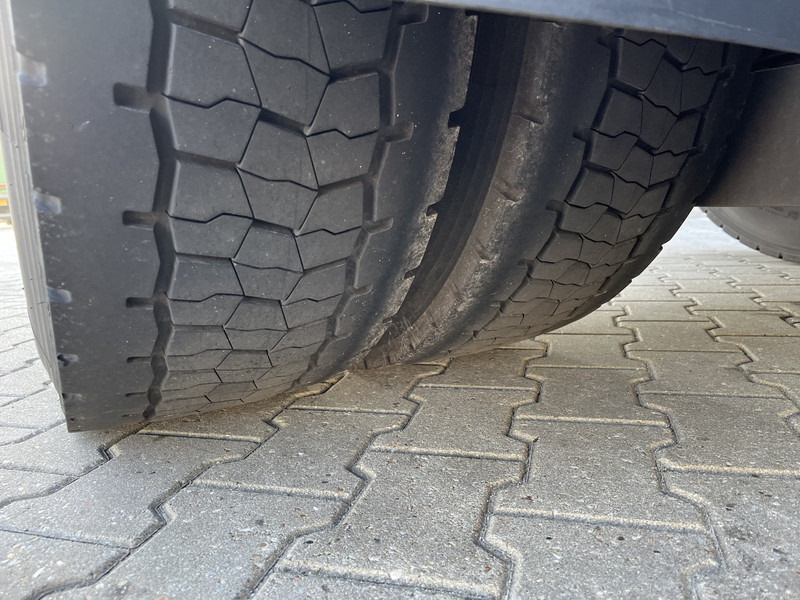 Sattelzugmaschine Mercedes-Benz Actros L 1845 Gigaspace / 2 Tanks / Stand Klima / APK 04-26: das Bild 13