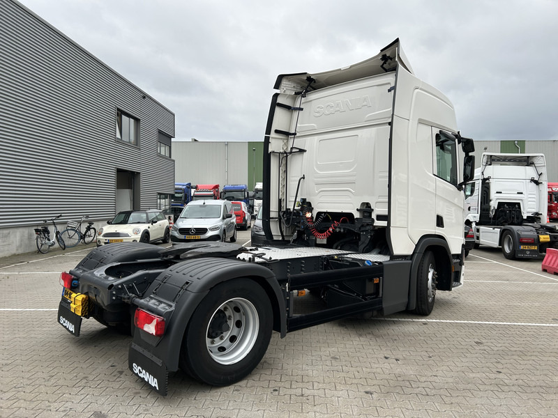 Scania R450 Highline / Retarder / 707 dkm / APK TUV 03-26 - Sattelzugmaschine: das Bild 2 Scania R450 Highline / Retarder / 707 dkm / APK TUV 03-26 - Sattelzugmaschine: das Bild 2