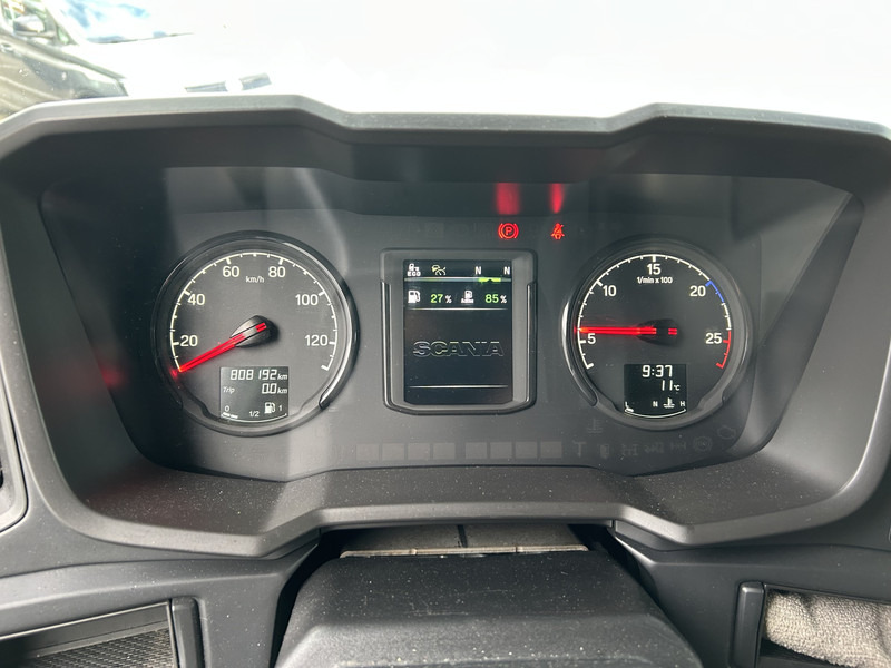Scania R450 Highline / Retarder / 808 dkm / APK TUV 07-26 - Sattelzugmaschine: das Bild 4 Scania R450 Highline / Retarder / 808 dkm / APK TUV 07-26 - Sattelzugmaschine: das Bild 4