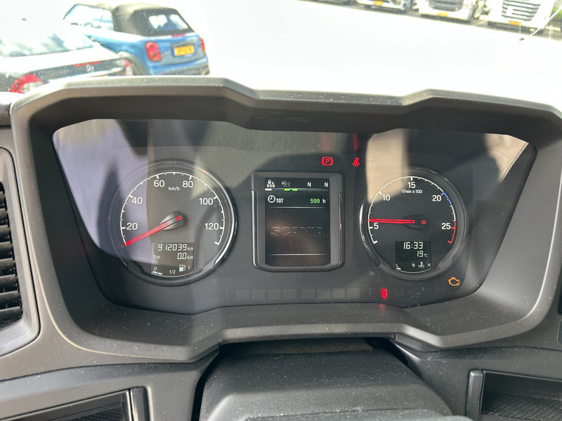 Scania R450 Highline / Retarder / 912 dkm / APK TUV 03-26 - Sattelzugmaschine: das Bild 4 Scania R450 Highline / Retarder / 912 dkm / APK TUV 03-26 - Sattelzugmaschine: das Bild 4