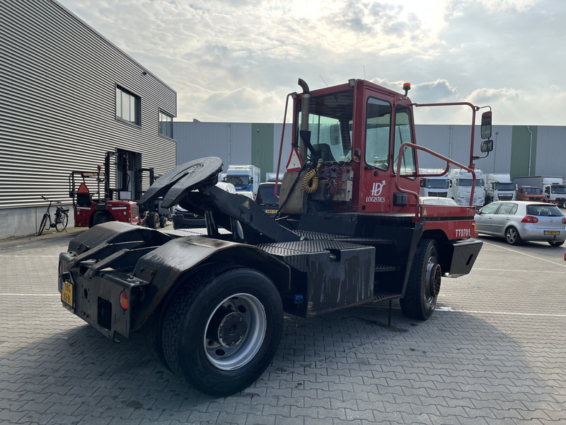 Terberg YT 182 / Terminal Tractor / Airco / Cummins - Sattelzugmaschine: das Bild 2 Terberg YT 182 / Terminal Tractor / Airco / Cummins - Sattelzugmaschine: das Bild 2