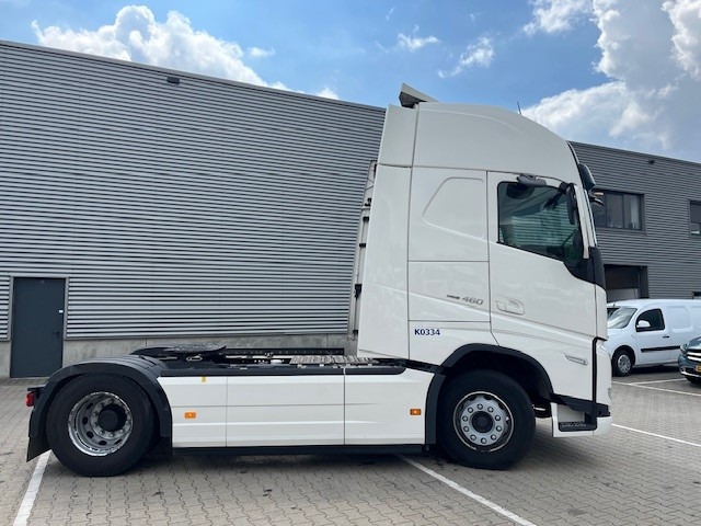 Volvo FH 460 Globetrotter XL / 2 Tanks / APK-TUV 04-26 - Sattelzugmaschine: das Bild 2 Volvo FH 460 Globetrotter XL / 2 Tanks / APK-TUV 04-26 - Sattelzugmaschine: das Bild 2