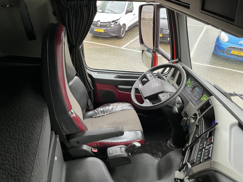Volvo FM 410 Globetrotter / 814 dkm / VEB+ / Smart Tacho V2 / NL Truck - Sattelzugmaschine: das Bild 3 Volvo FM 410 Globetrotter / 814 dkm / VEB+ / Smart Tacho V2 / NL Truck - Sattelzugmaschine: das Bild 3