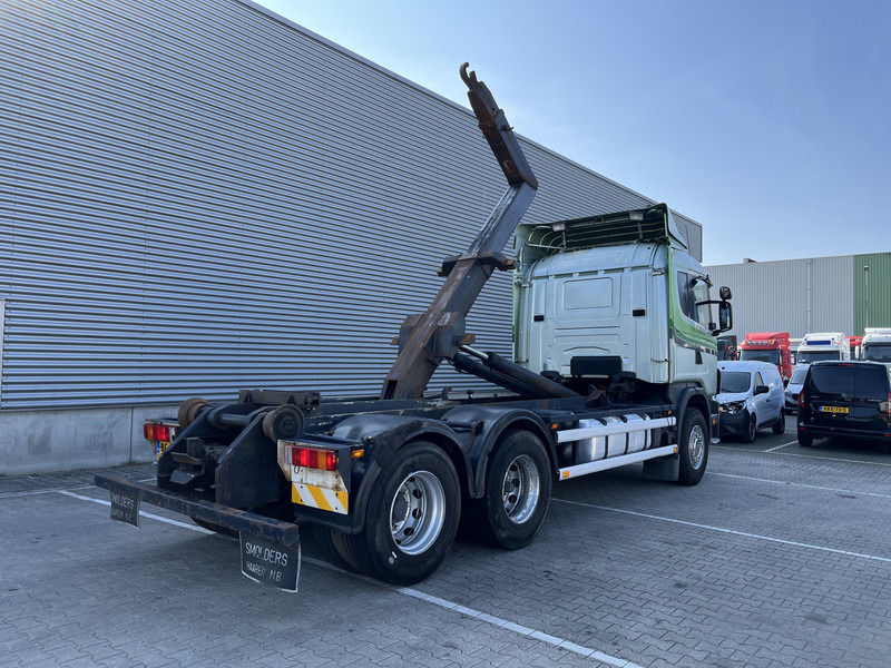 Scania R 144G V8 460 6x2 Boogie / 874 dkm / Blad - Blad / Hook Lift / NL Truck - Abrollkipper: das Bild 2 Scania R 144G V8 460 6x2 Boogie / 874 dkm / Blad - Blad / Hook Lift / NL Truck - Abrollkipper: das Bild 2
