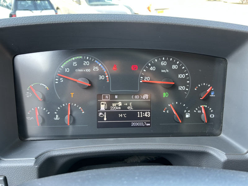 Volvo FL 210 / 12 Ton / 203 dkm / Wrapped / Box / Laadklep / APK 01-26 - Koffer LKW: das Bild 4 Volvo FL 210 / 12 Ton / 203 dkm / Wrapped / Box / Laadklep / APK 01-26 - Koffer LKW: das Bild 4