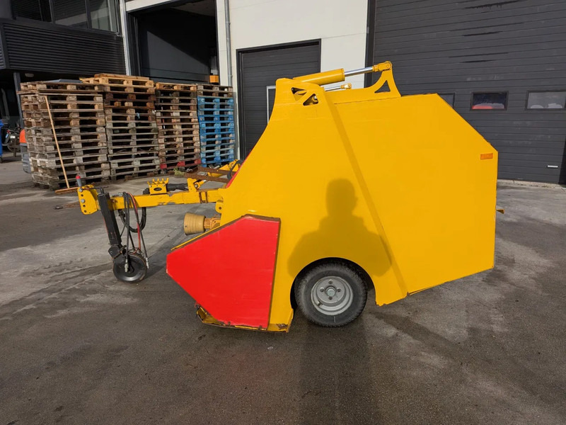 SCHOUTEN PX1802 PX 1802 - Kehrmaschine: das Bild 2 SCHOUTEN PX1802 PX 1802 - Kehrmaschine: das Bild 2