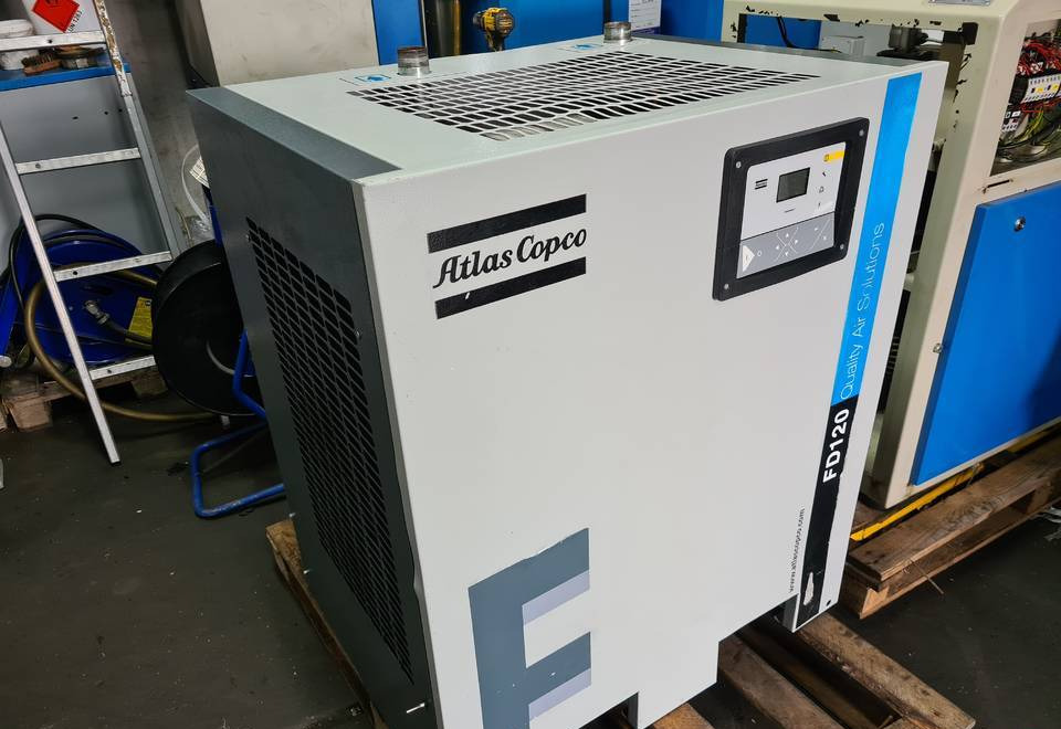 OSUSZACZ ZIĘBNICZY ATLAS COPCO FD 120 7,2m3 - Luftkompressor: das Bild 1 OSUSZACZ ZIĘBNICZY ATLAS COPCO FD 120 7,2m3 - Luftkompressor: das Bild 1