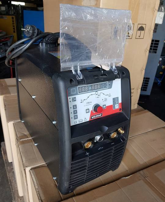 Spawarka Tig CEBORA WK 2025 AC/DC Puls, 200 A - Schweissgeräte: das Bild 3 Spawarka Tig CEBORA WK 2025 AC/DC Puls, 200 A - Schweissgeräte: das Bild 3